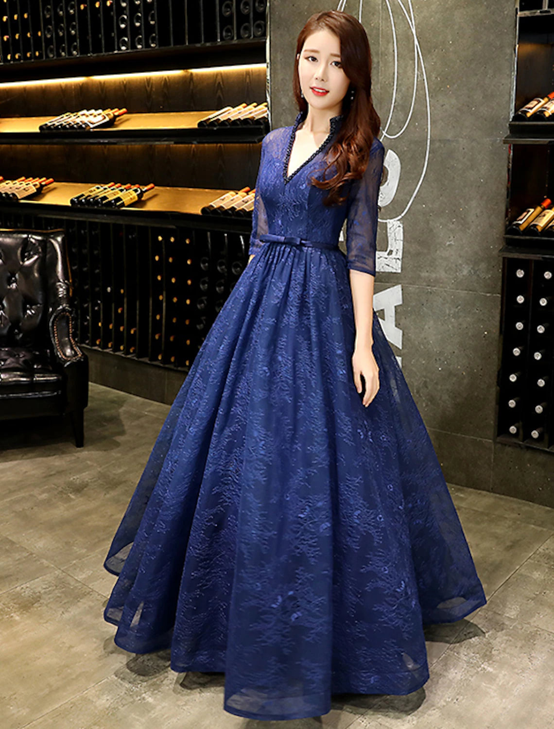 Luolandi A-Line Evening Gown Beautiful Back Dress Wedding Guest Floor Length Half Sleeve V Neck Lace